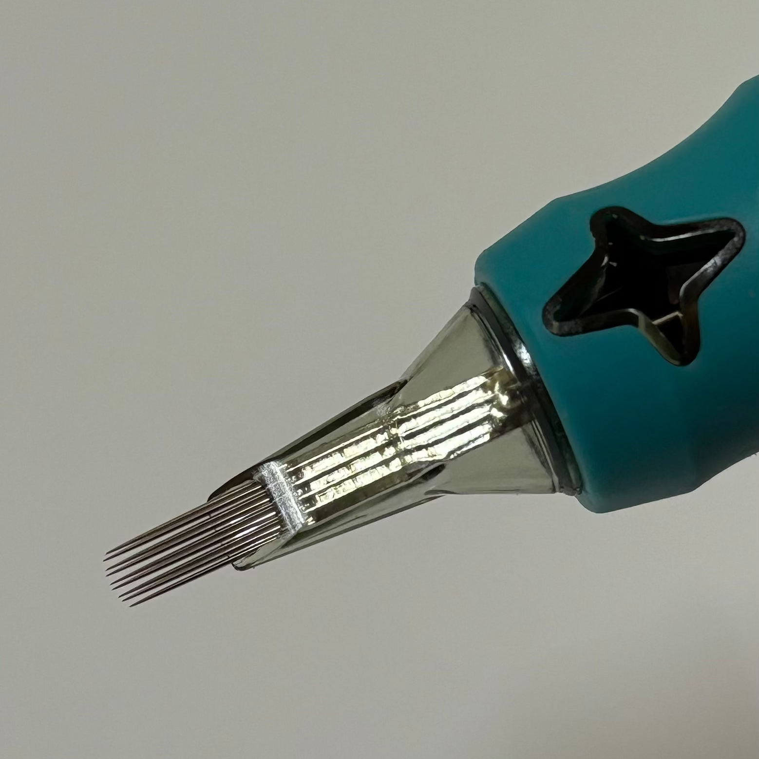 Agujas ROUND MAGNUM para Tatuaje Profesional | TORO NEEDLES