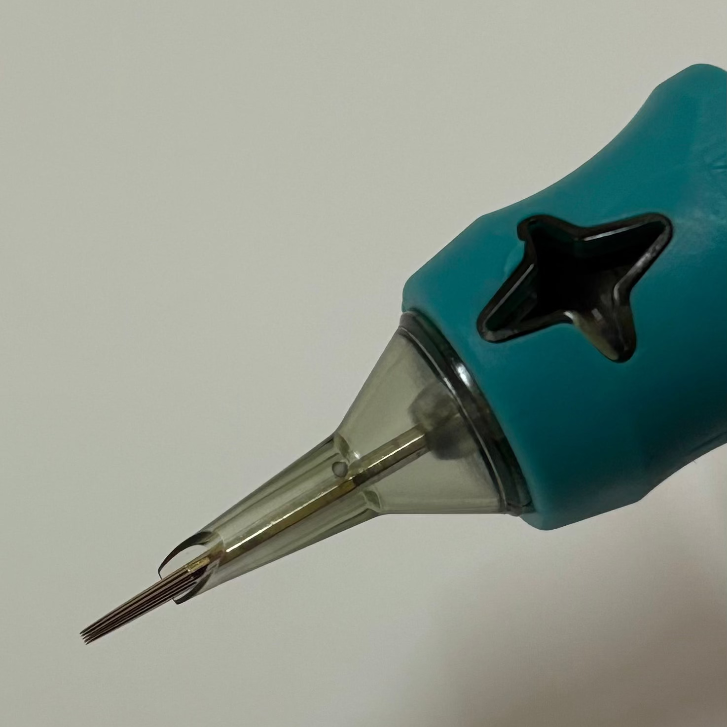 Agujas ROUND SHADER Profesionales para Tatuaje | TORO NEEDLES